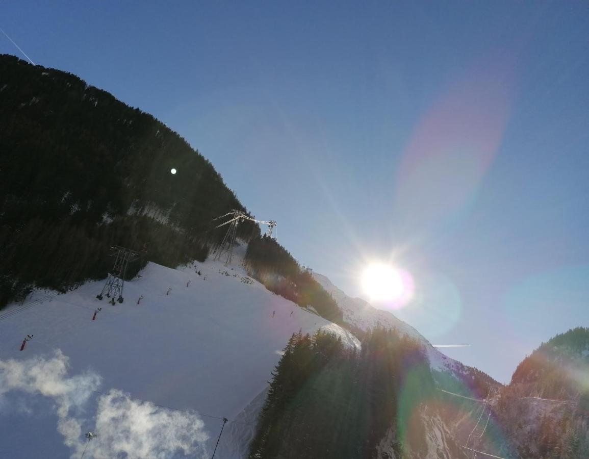 Sonnberg Bed & Breakfast Ischgl Bagian luar foto