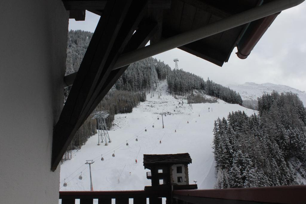 Sonnberg Bed & Breakfast Ischgl Ruang foto