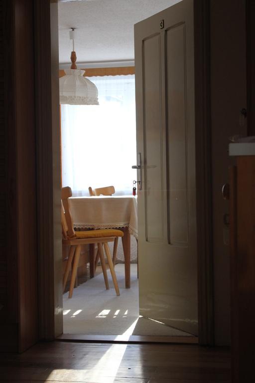 Sonnberg Bed & Breakfast Ischgl Ruang foto